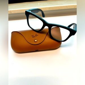 Meta Raybans smart glasses